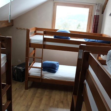 Les Paddocks Du Mont Blanc Hotel Mieussy Room photo